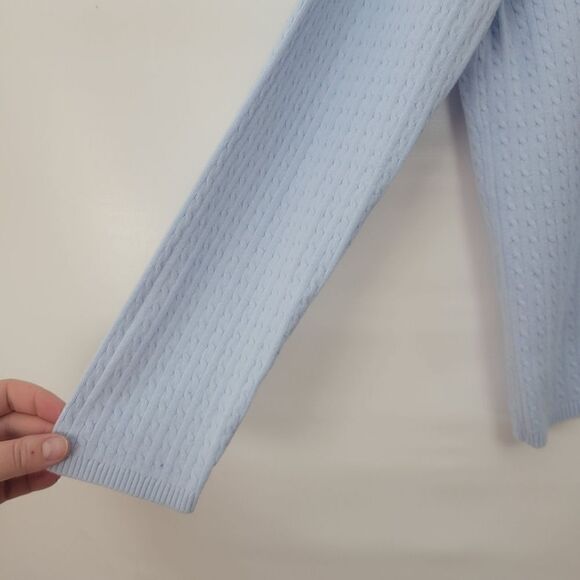 Vintage Baby Blue Cableknit Turtleneck Sweater - Picture 3 of 6